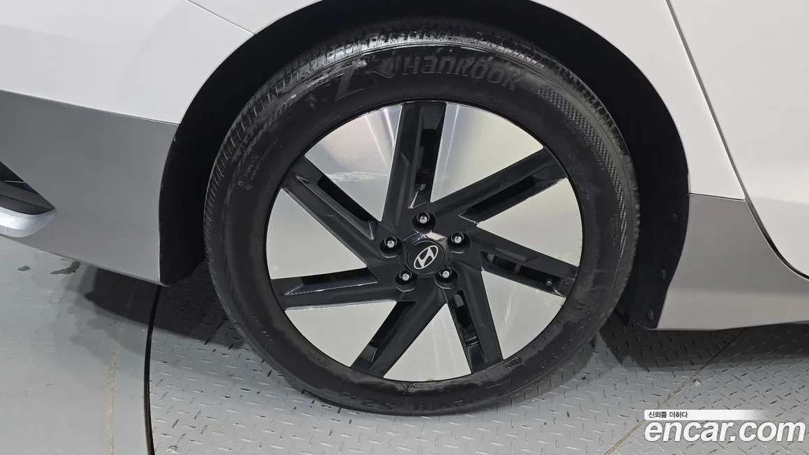 Hyundai Ioniq6 — фото 10