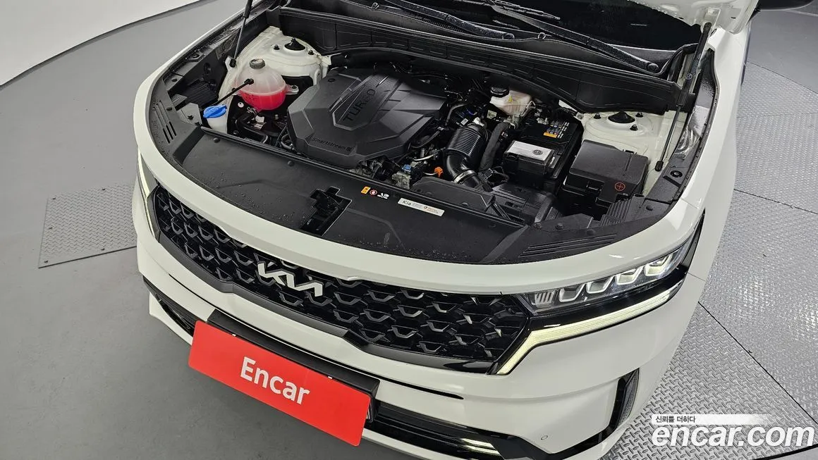 Kia Sorento — фото 9