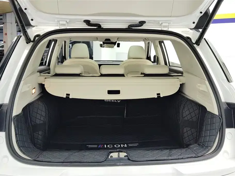 Geely Icon — фото 10