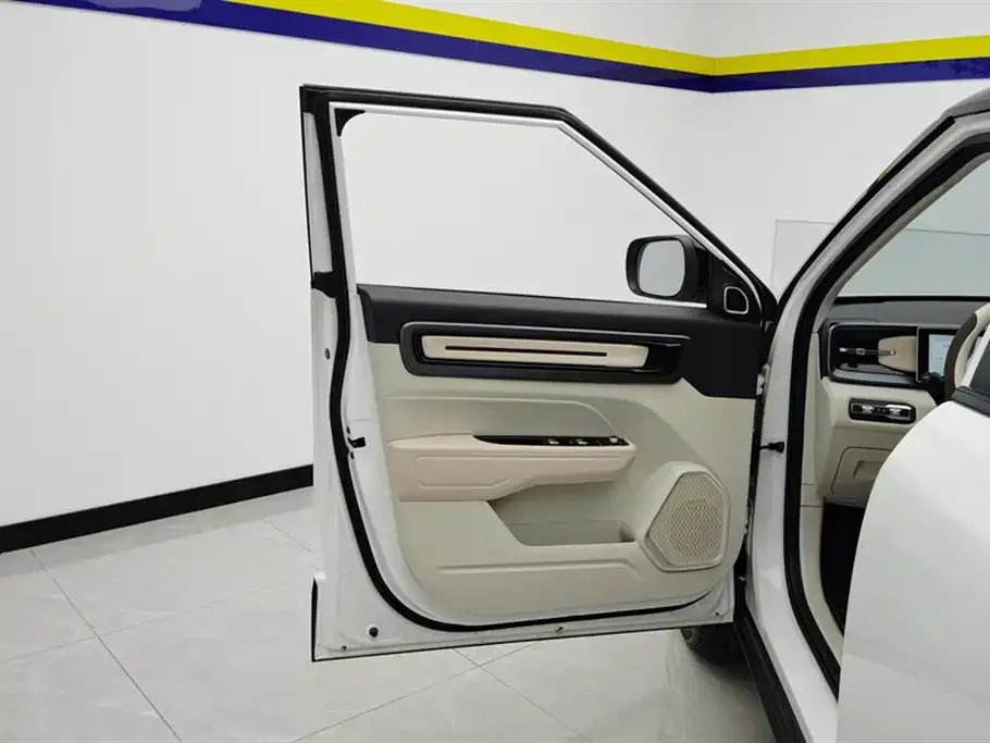 Geely Icon — фото 8