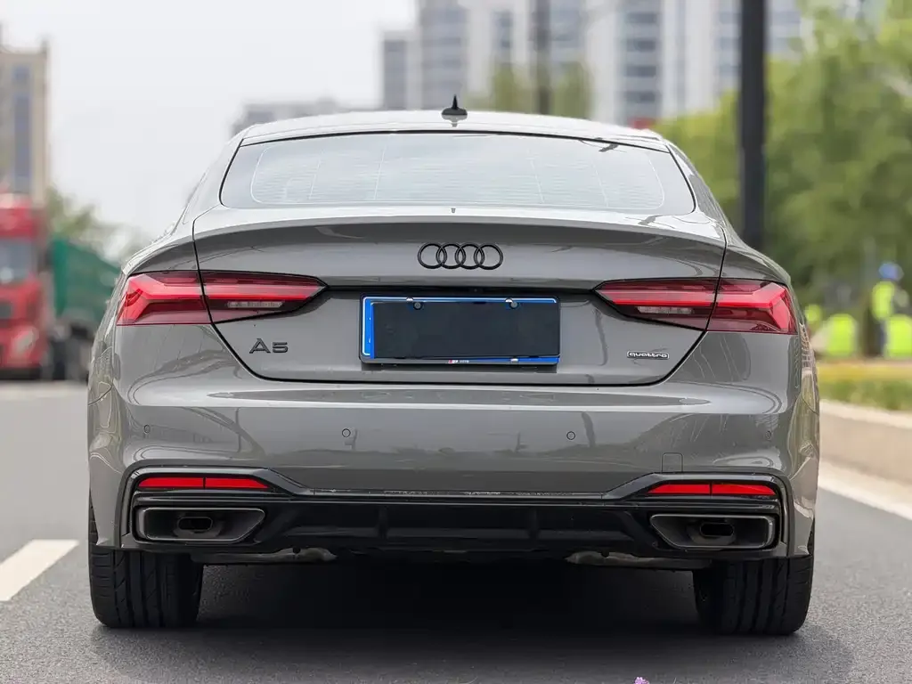 Audi A5 (Import) — фото 2