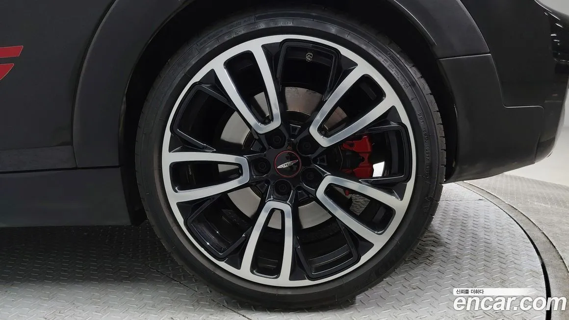 Mini Clubman — фото 7