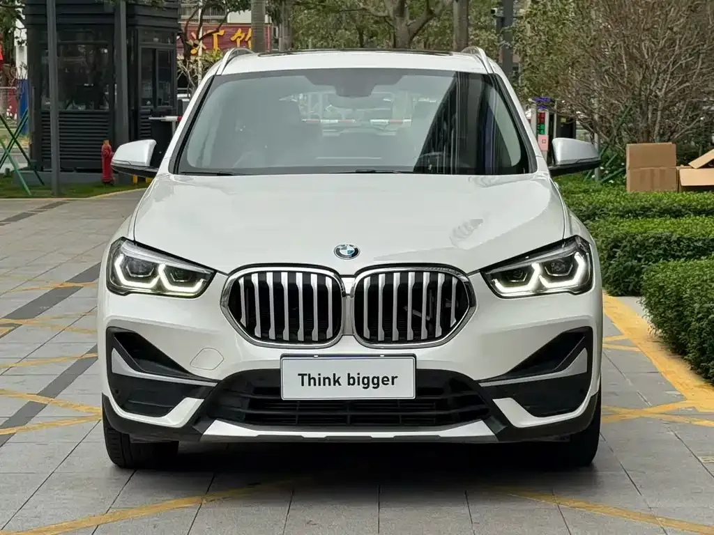 BMW X1 — фото 5