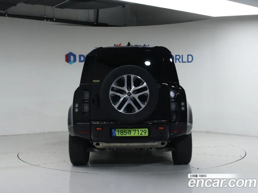 Land Rover Defender — фото 5