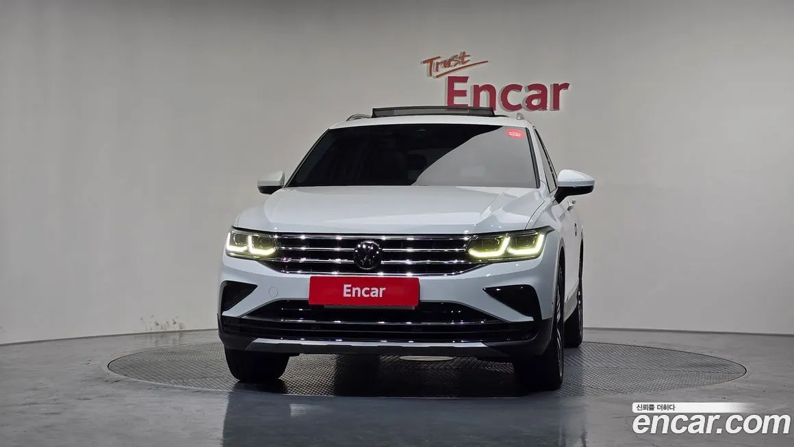 Volkswagen Tiguan — фото 5