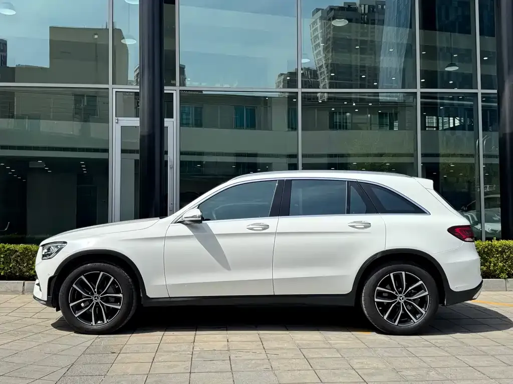 Mercedes-Benz GLC — фото 5