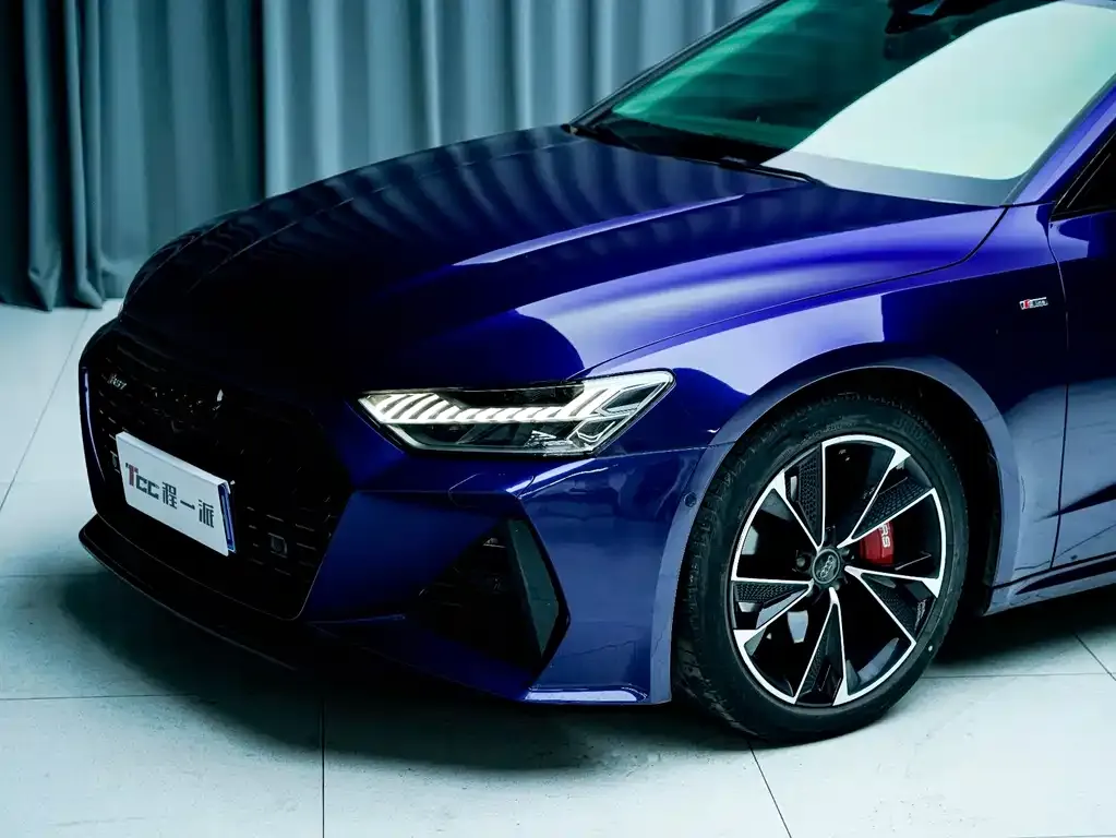 Audi A7 — фото 8