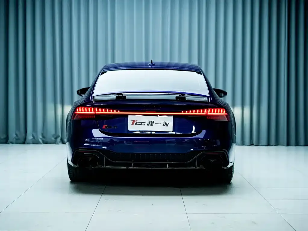 Audi A7 — фото 4