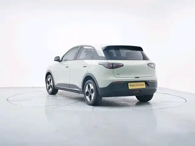 Geely Starburst — фото 9