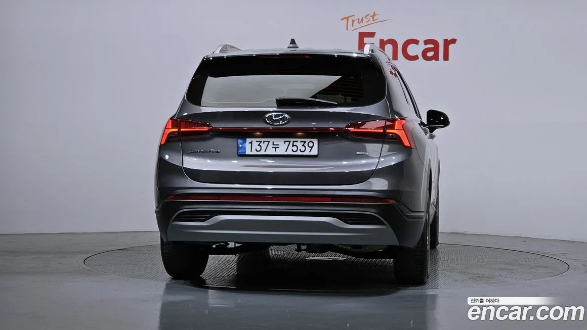 Hyundai Santafe — фото 2