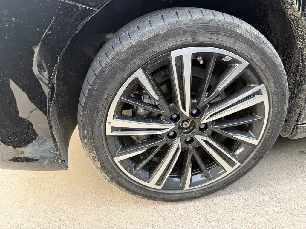 Chery Arrizo 8 PRO — фото 10