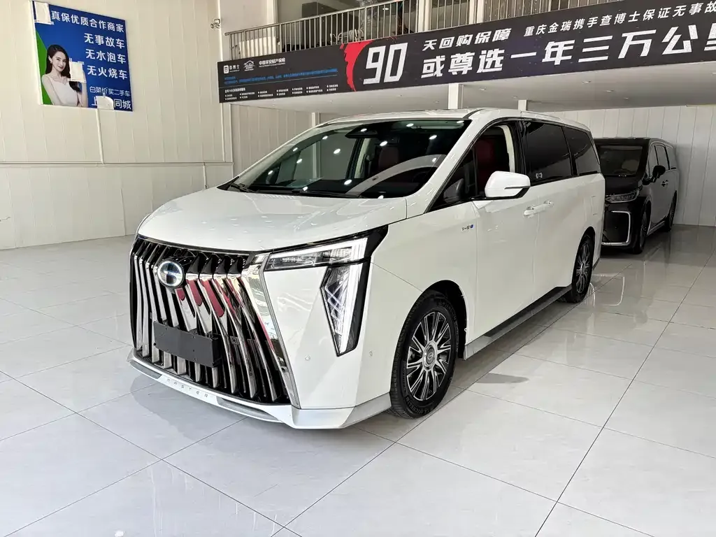 GAC Motor Trumpchi E9 — фото 1