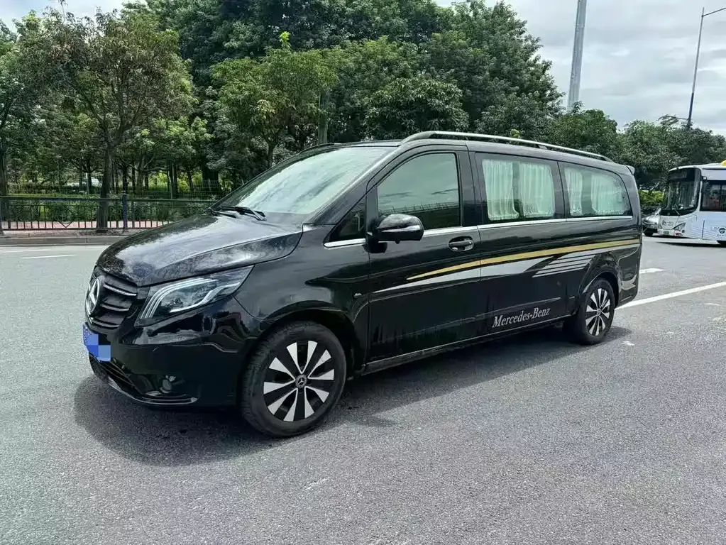Mercedes-Benz Vito — фото 1