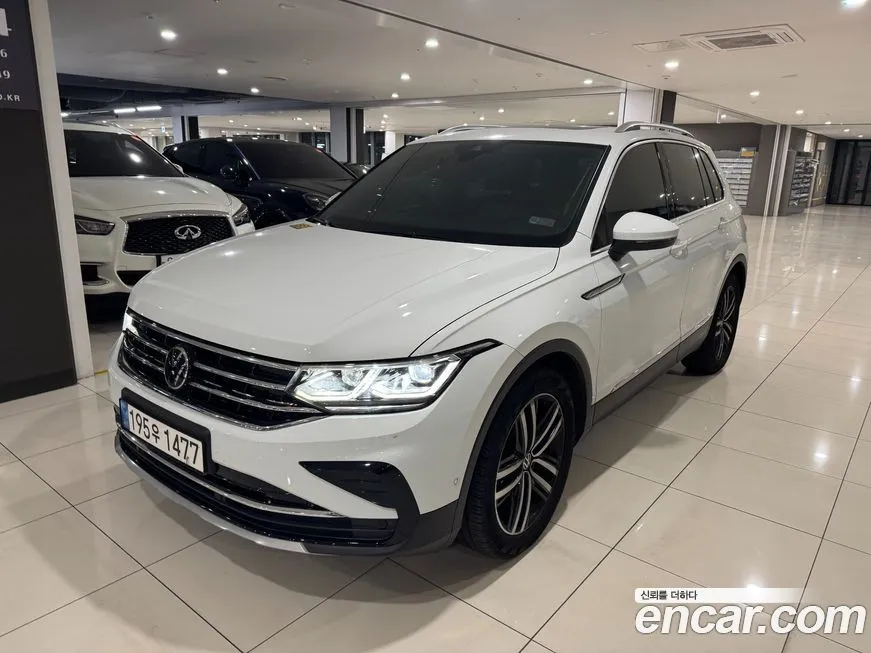 Volkswagen Tiguan — фото 1