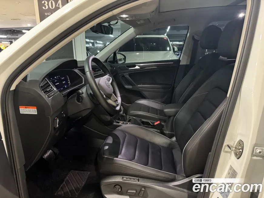 Volkswagen Tiguan — фото 4