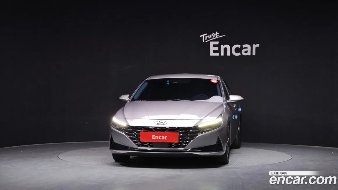 Hyundai AVANTE — фото 2
