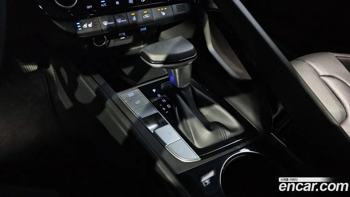 Hyundai AVANTE — фото 6