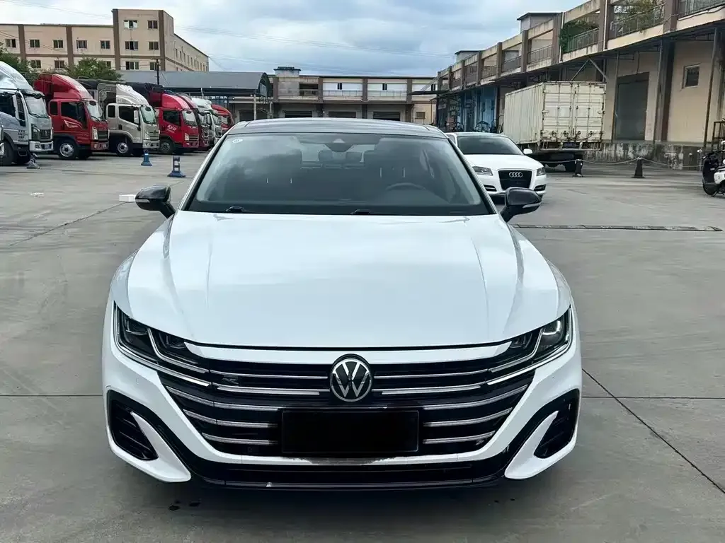 Volkswagen CC — фото 8