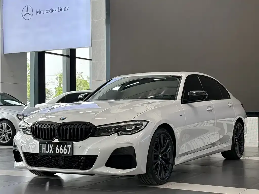 BMW 3 Series — фото 1