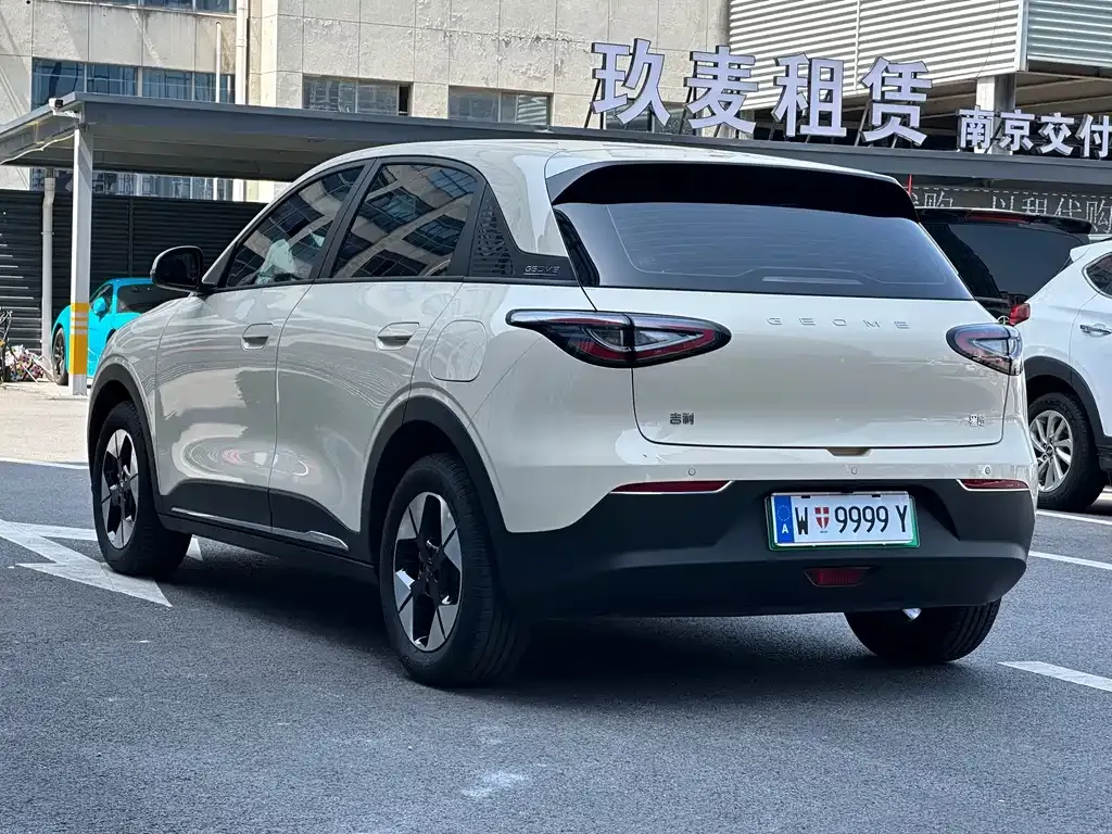 Geely Starburst — фото 8