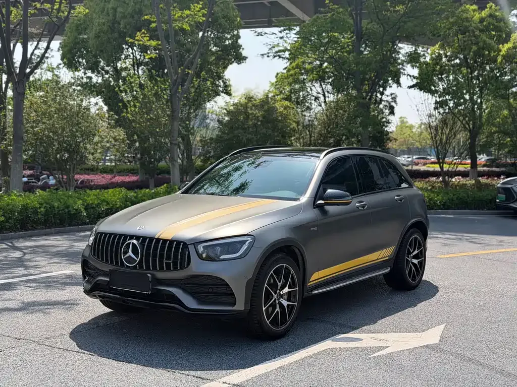 Mercedes-Benz GLC AMG — фото 1