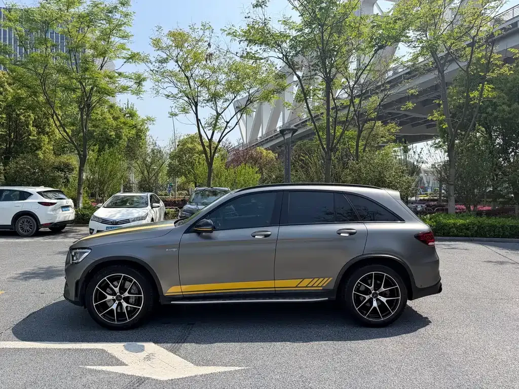 Mercedes-Benz GLC AMG — фото 9