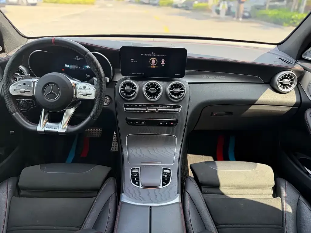 Mercedes-Benz GLC AMG — фото 5