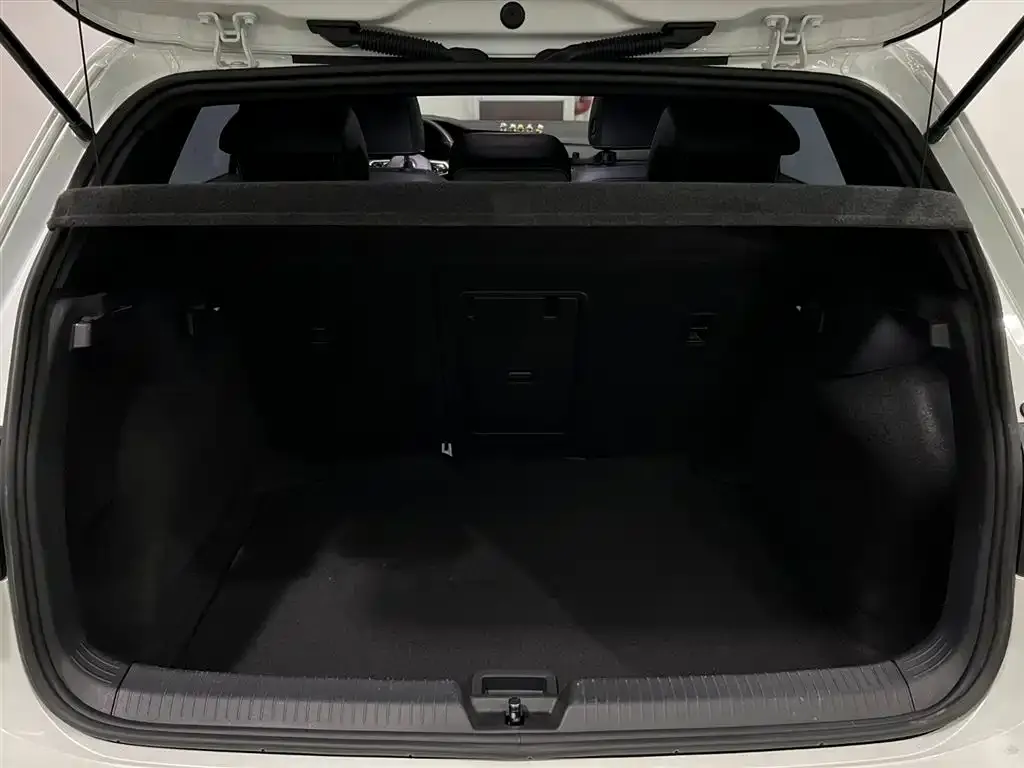 Volkswagen Golf — фото 3