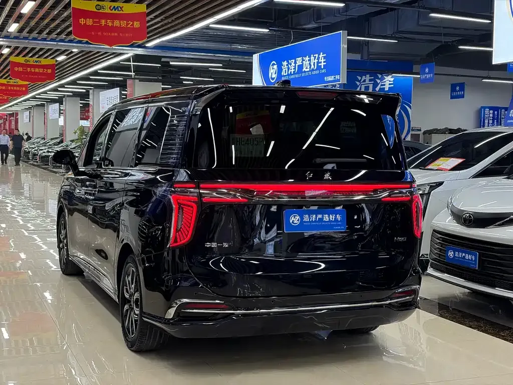 Hongqi HQ9 — фото 2