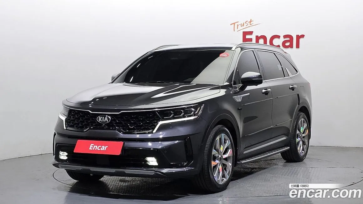 Kia Sorento — фото 1
