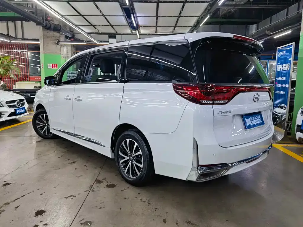 GAC Motor Trumpchi M8 — фото 6