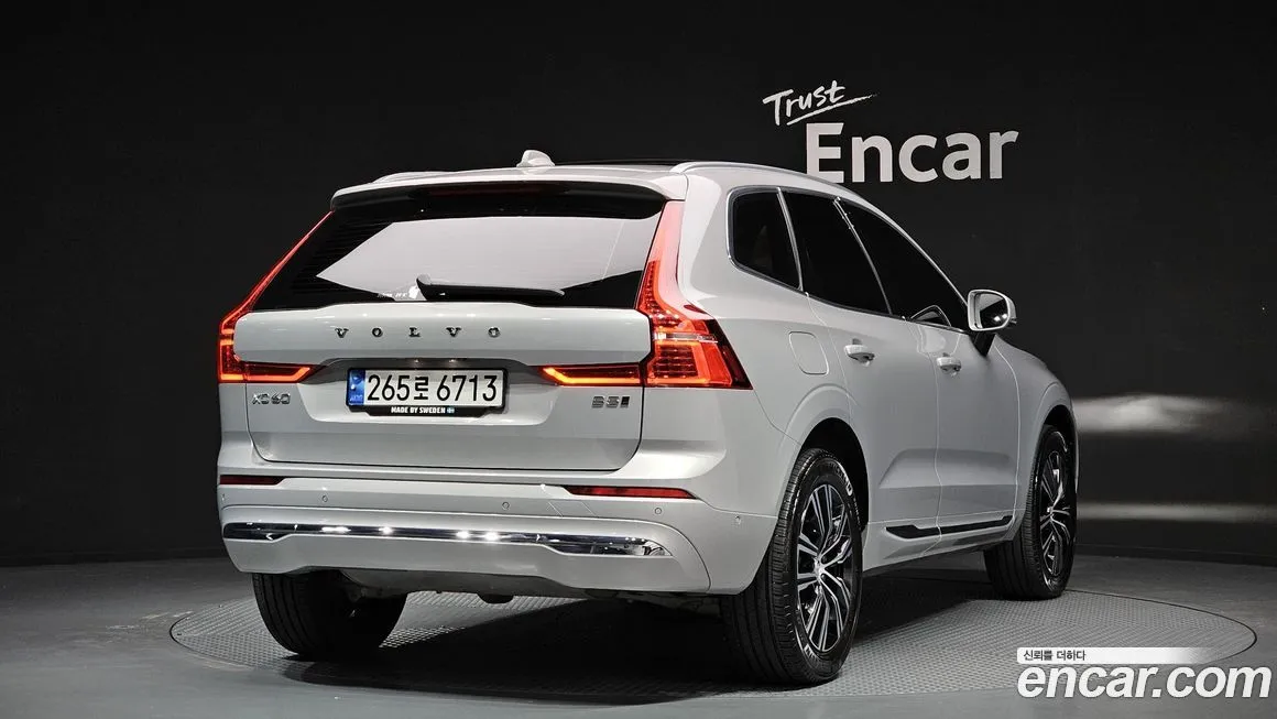Volvo XC60 — фото 4