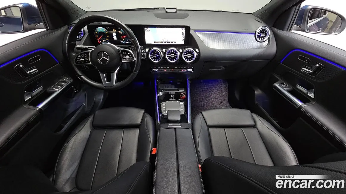 Mercedes-Benz GLA-Class — фото 10