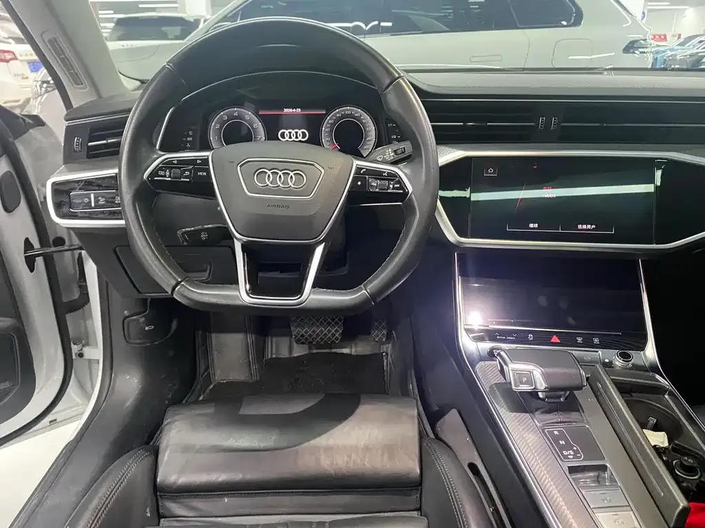 Audi A7 — фото 8