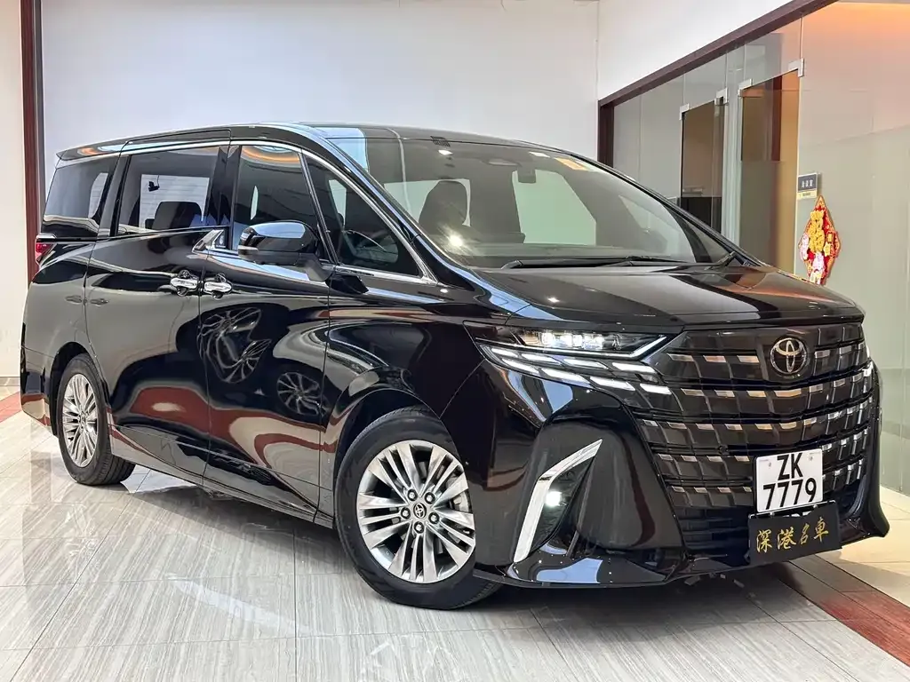 Toyota Alphard — фото 5