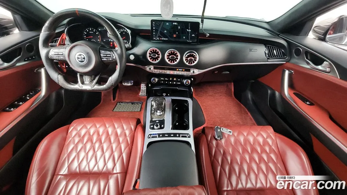 Kia Stinger — фото 10
