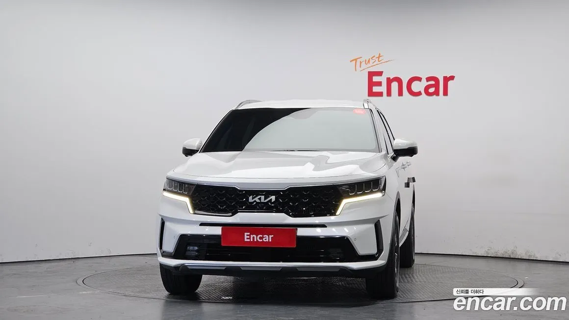 Kia Sorento — фото 4
