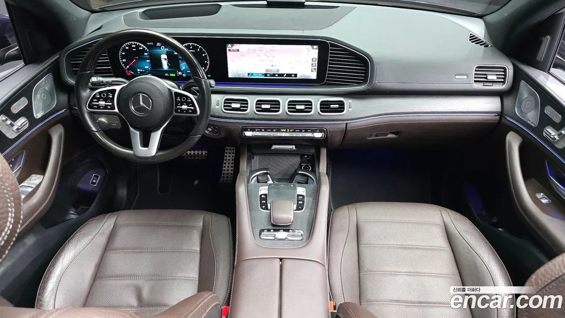 Mercedes-Benz GLS-Class — фото 8