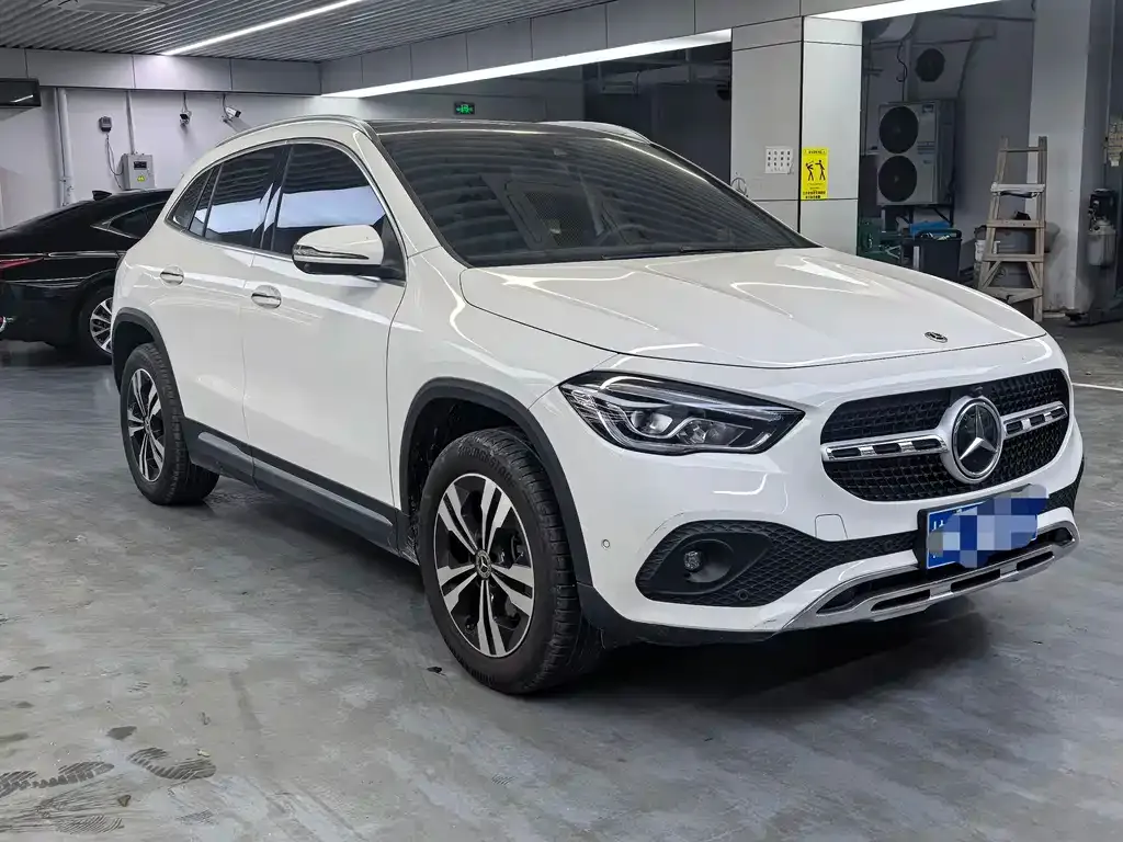 Mercedes-Benz GLA — фото 3
