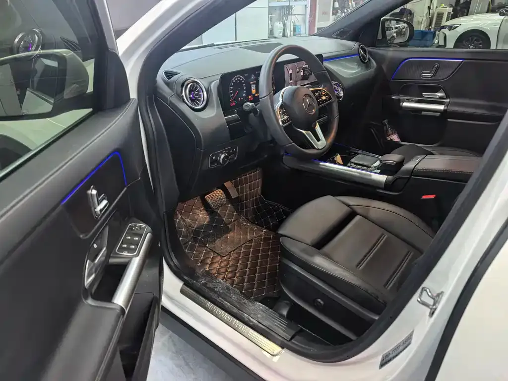 Mercedes-Benz GLA — фото 5