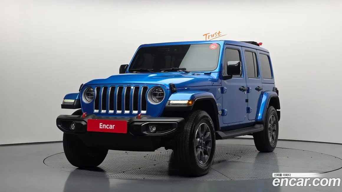 Jeep Wrangler — фото 1