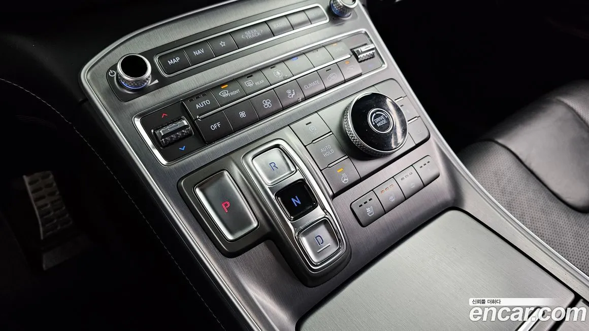 Hyundai Santafe — фото 9