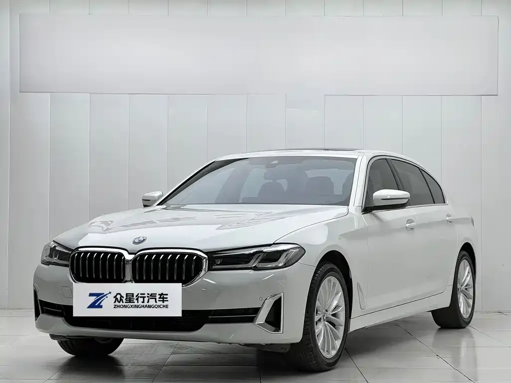 BMW 5 Series — фото 1