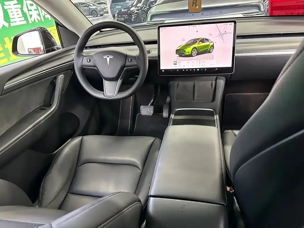 Tesla Model Y — фото 7