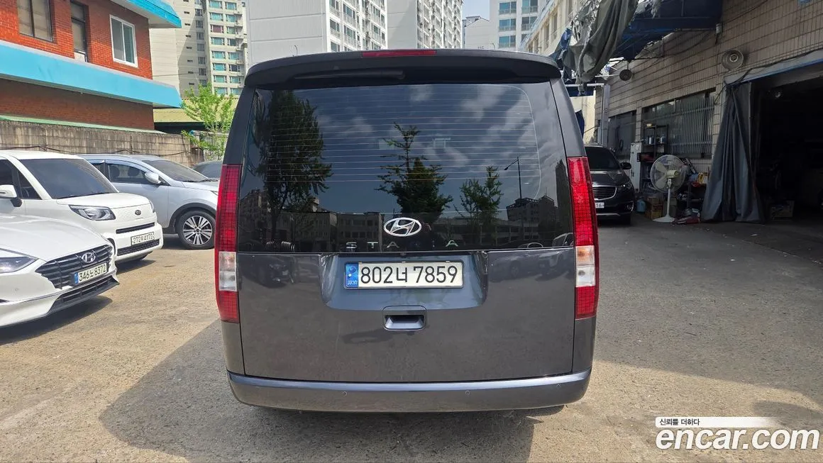 Hyundai Staria — фото 4