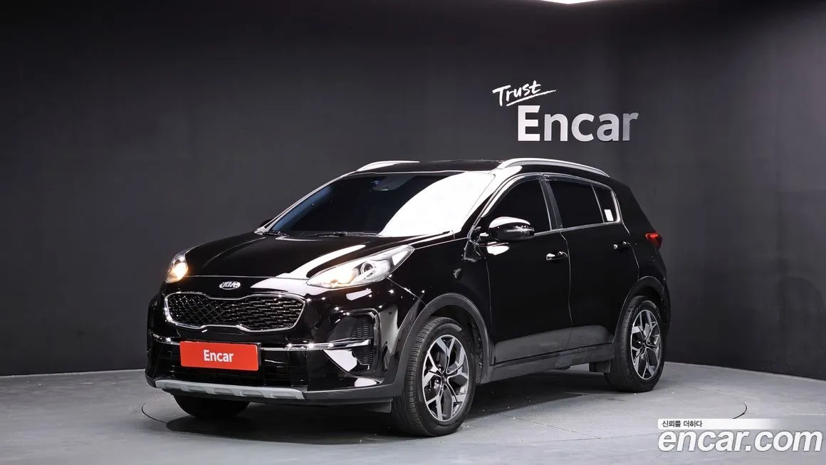 Kia Sportage — фото 1