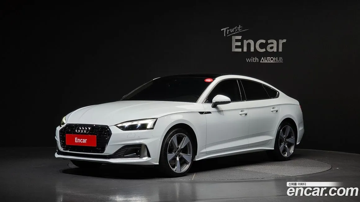Audi A5 — фото 1