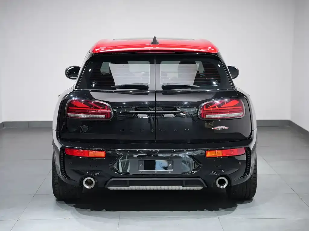 MINI Clubman JCW — фото 7