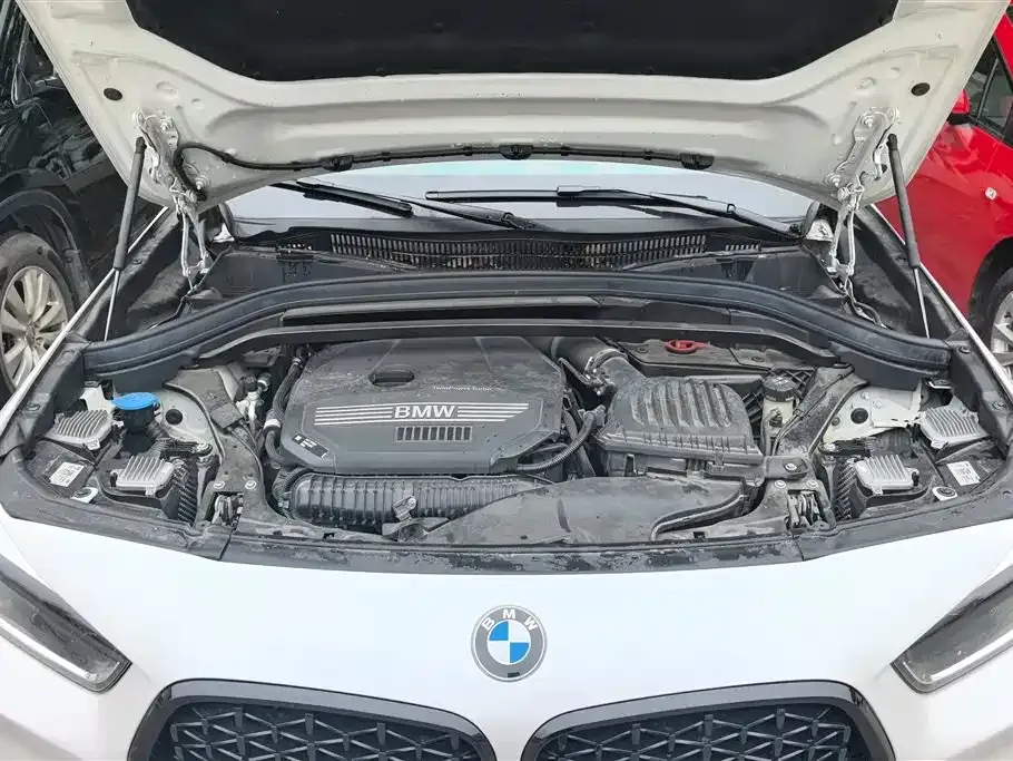 BMW X2 — фото 9