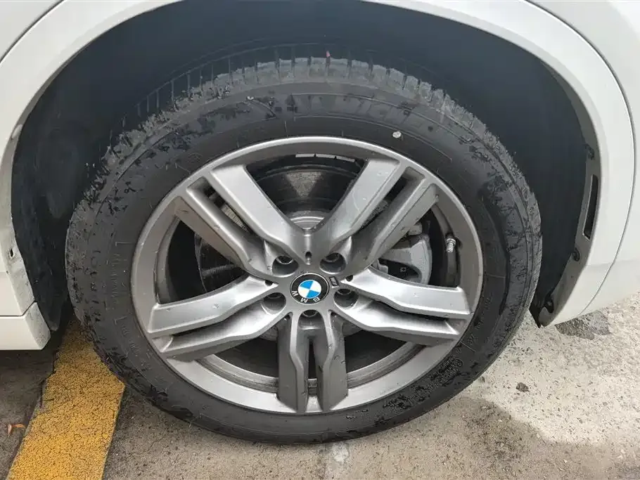 BMW X2 — фото 10